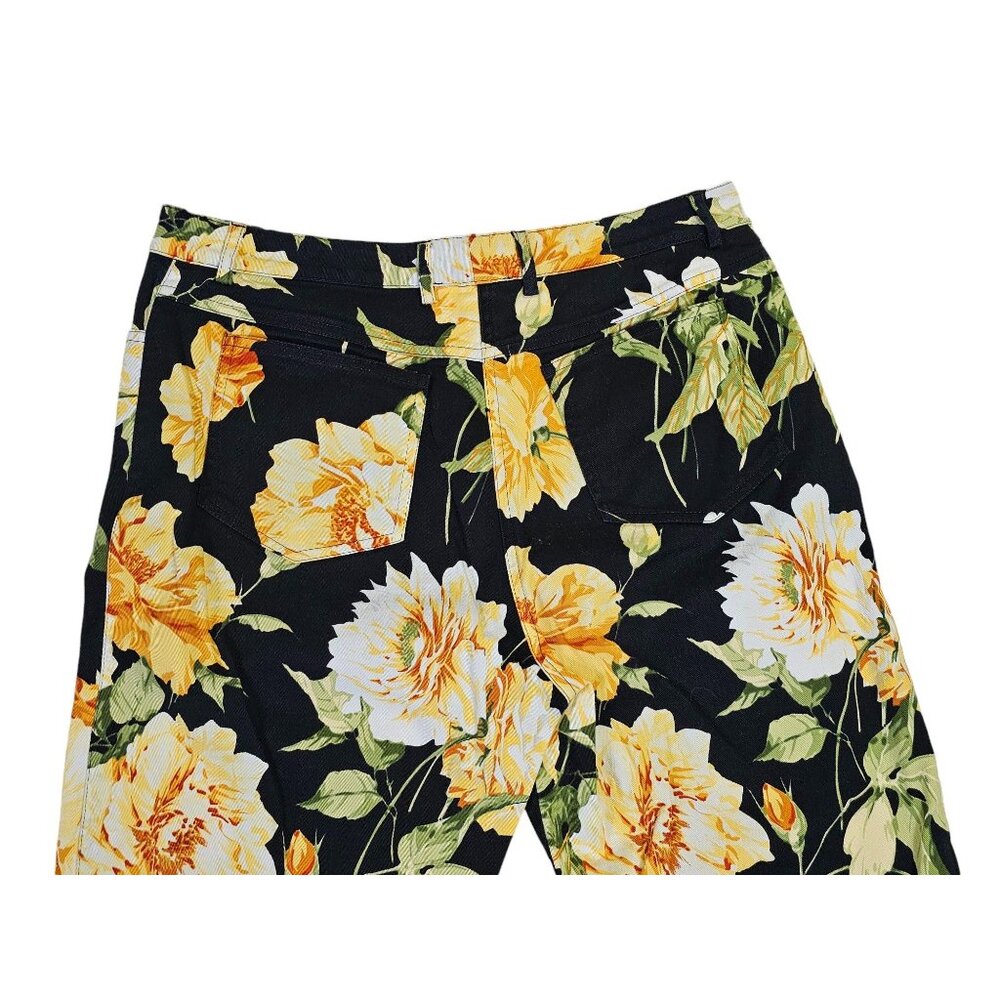 St. John Sport Rose Floral Capri Pants Size 12 Black Yellow - Picture 8 of 11